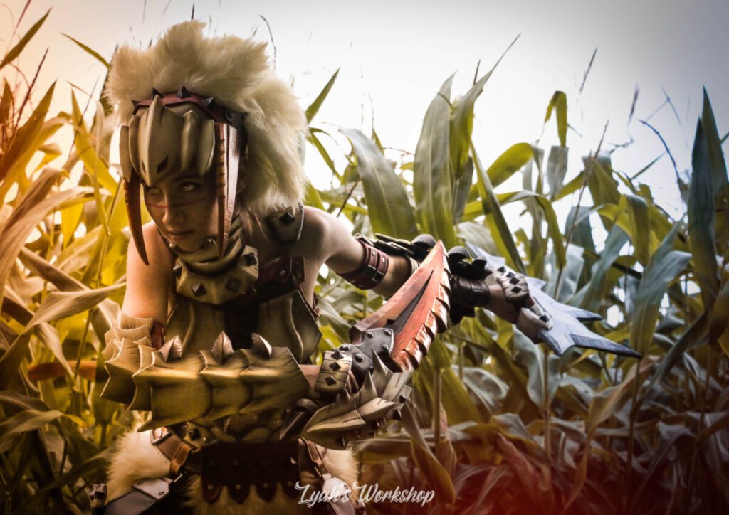 Lyah Cosplay en cosplay de l'armure Barioth de Monster Hunter