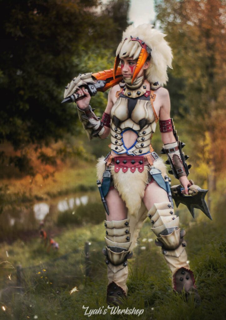 Lyah Cosplay en cosplay de l'armure Barioth de Monster Hunter