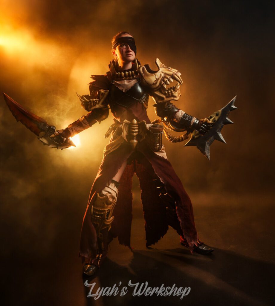 Cosplay de l'armure Putride de Monster Hunter fabriqué par LyahCosplay
